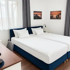 Hotel Rooftop With Underground Parking Budapest